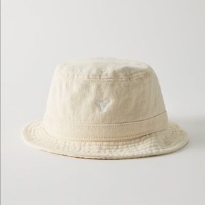 Aritiza TNA The Bucket Hat